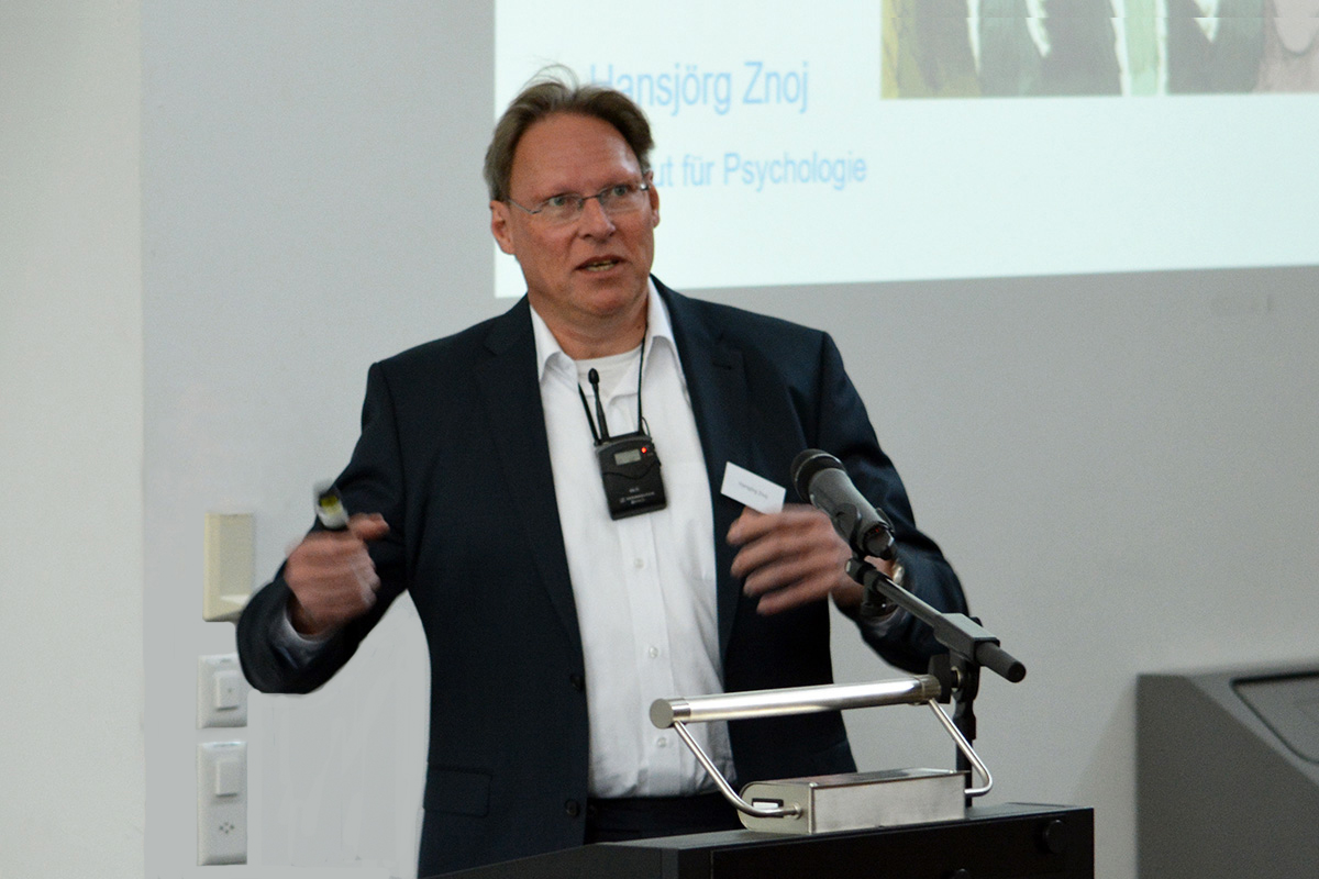 Prof. Dr. Hansjörg Znoj, Extraordinarius für Klinische Psychologie und Psychotherapie