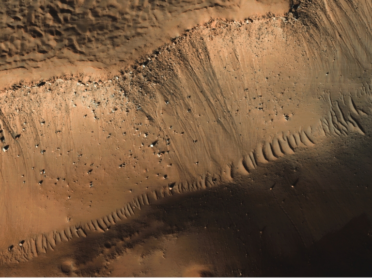 Felssturzgefahr auf dem Mars